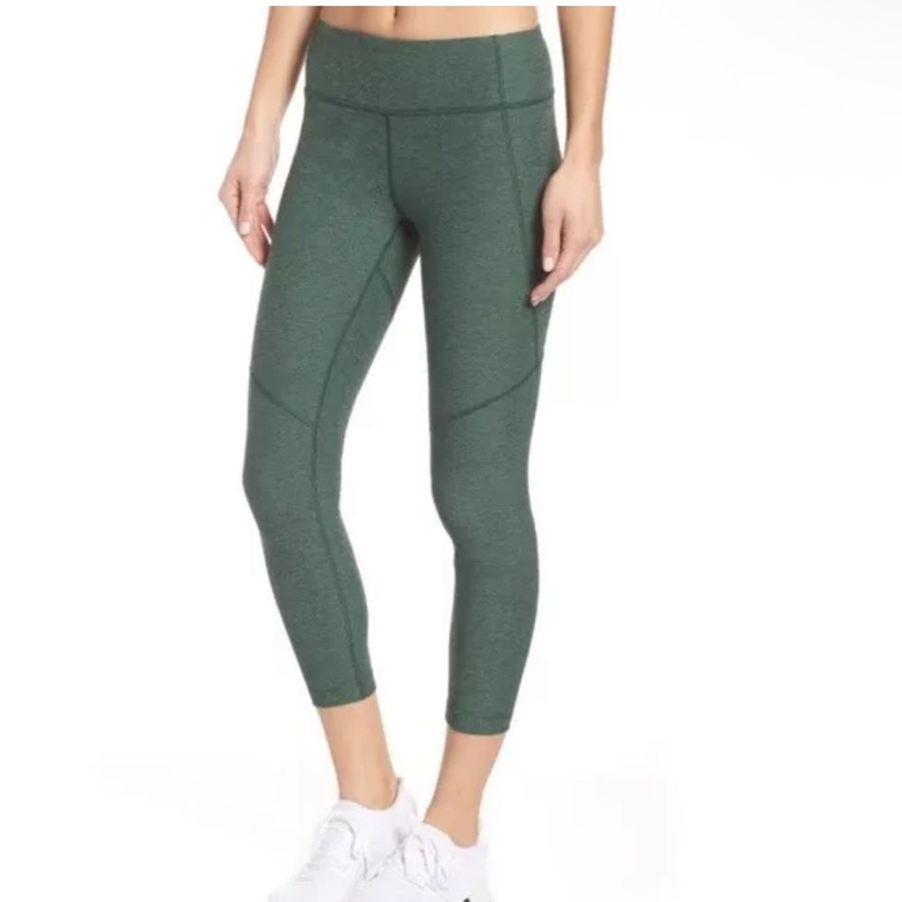 Outdoor Voices Outdoor Warm-Up Crop Leggings Hunter Green, Medium